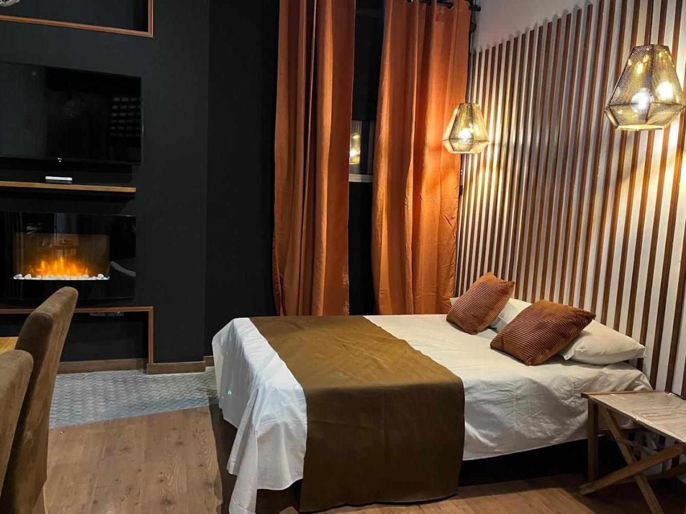 Apartamento Chic4 Luxury Gran Via Madrid Exterior foto